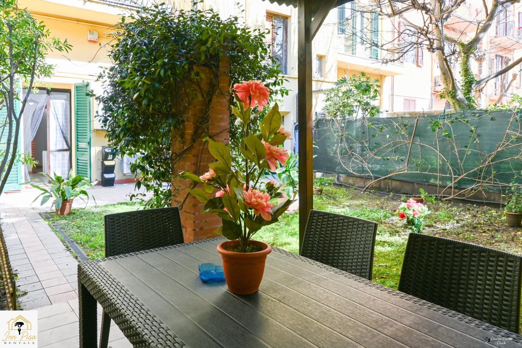 - Eden Garden Flat *